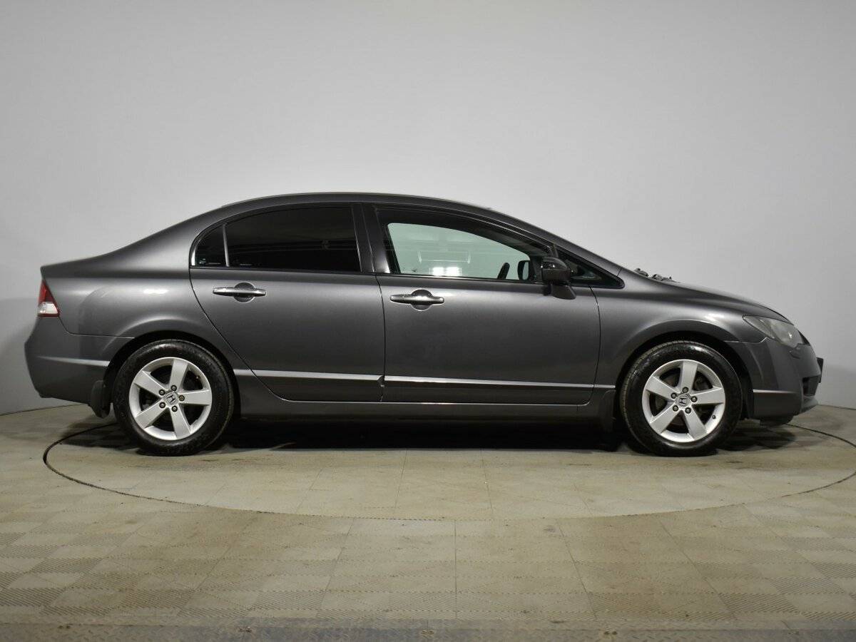 Купить Honda Civic, 2009, 200 000 км, фото №4