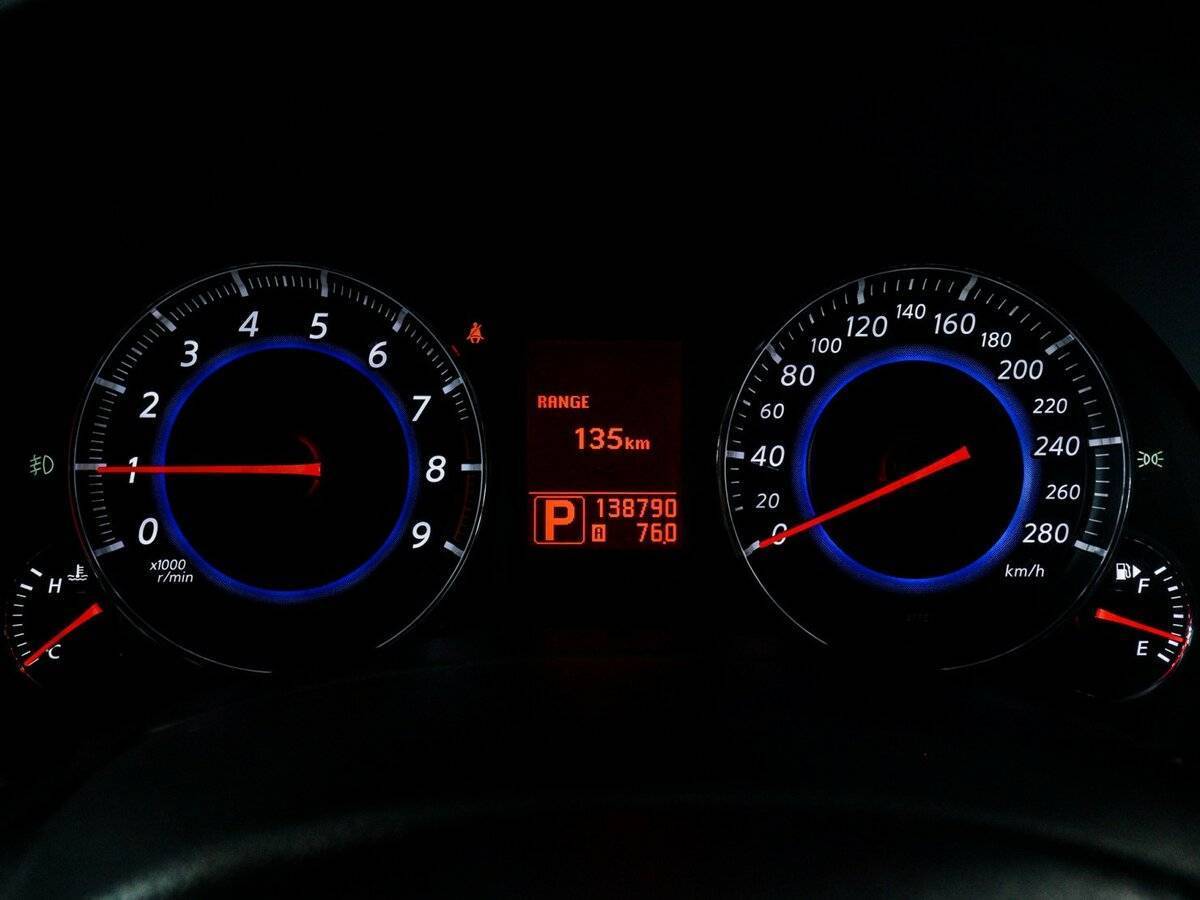 Купить Infiniti FX37, 2010, 138 788 км, фото №8