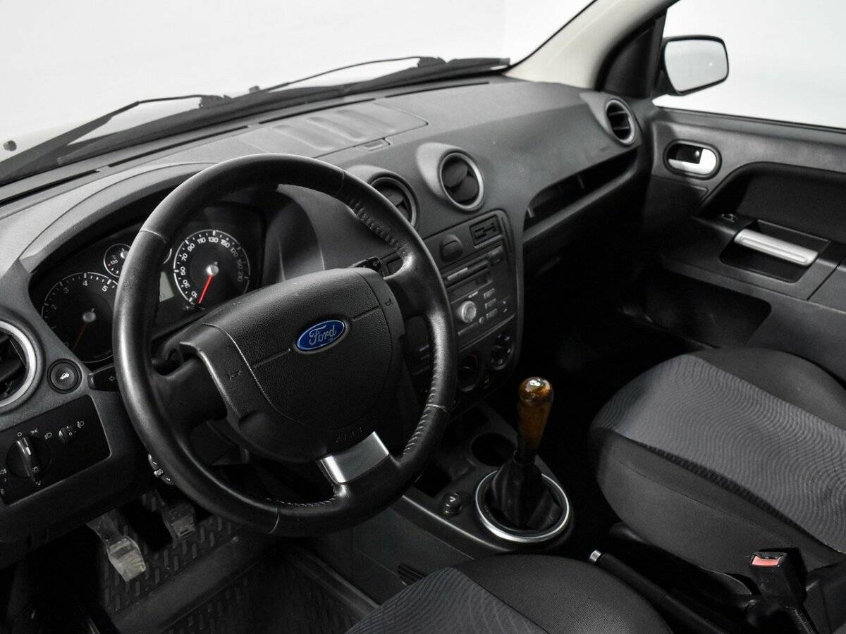 Купить Ford Fusion, 2008, 170 000 км, фото №9