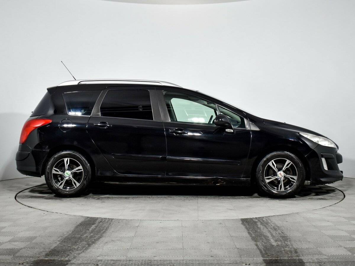 Купить Peugeot 308, 2009, 206 410 км, фото №4