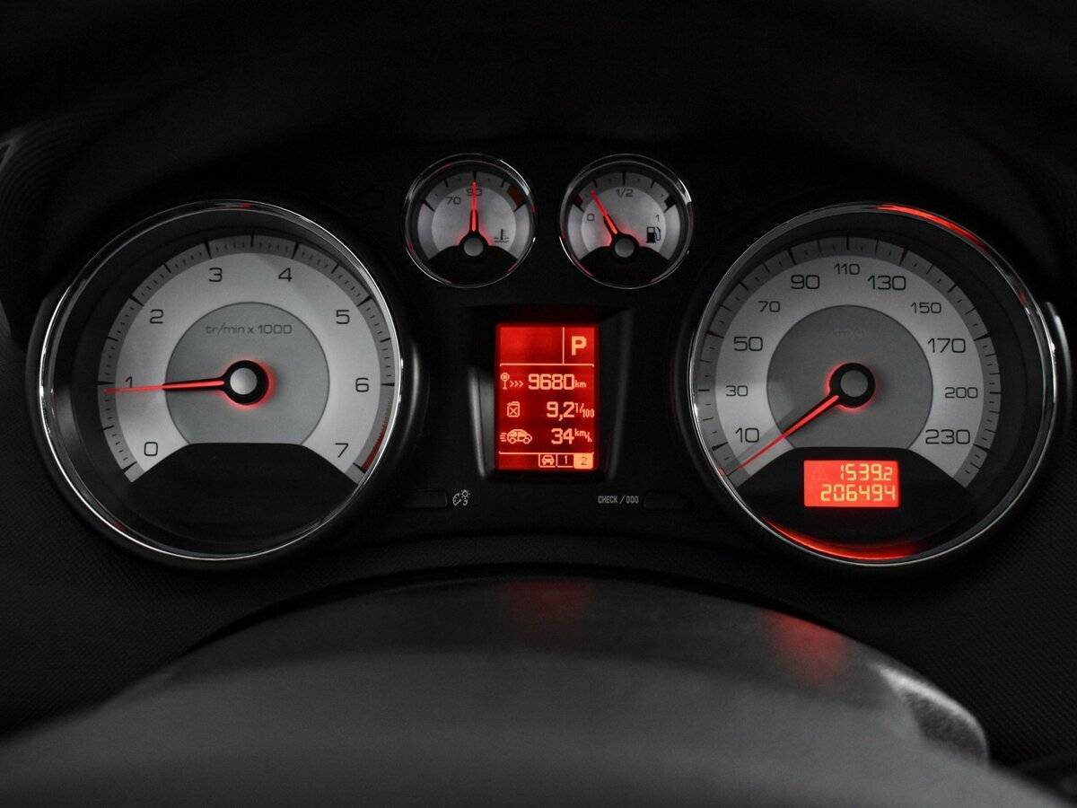 Купить Peugeot 308, 2009, 206 410 км, фото №15