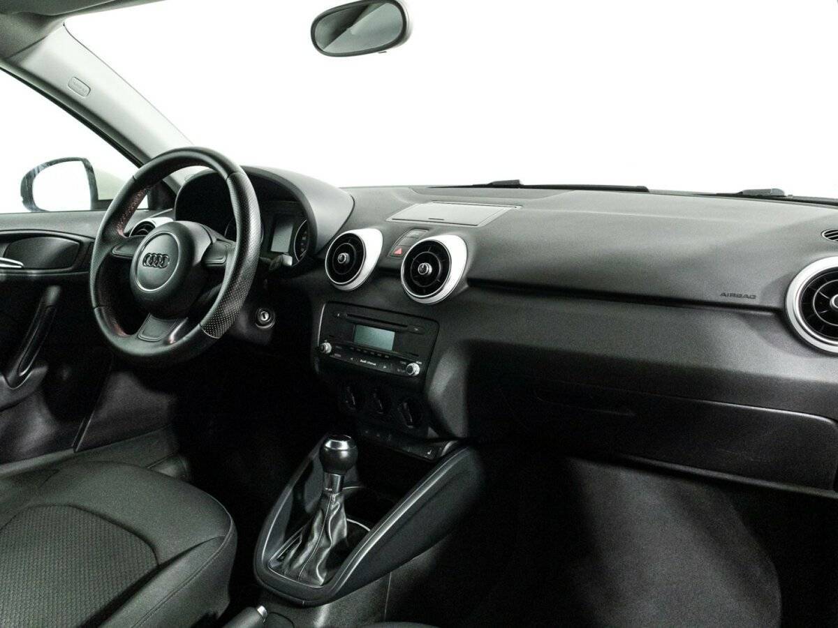 Купить Audi A1, 2010, 178 850 км, фото №9