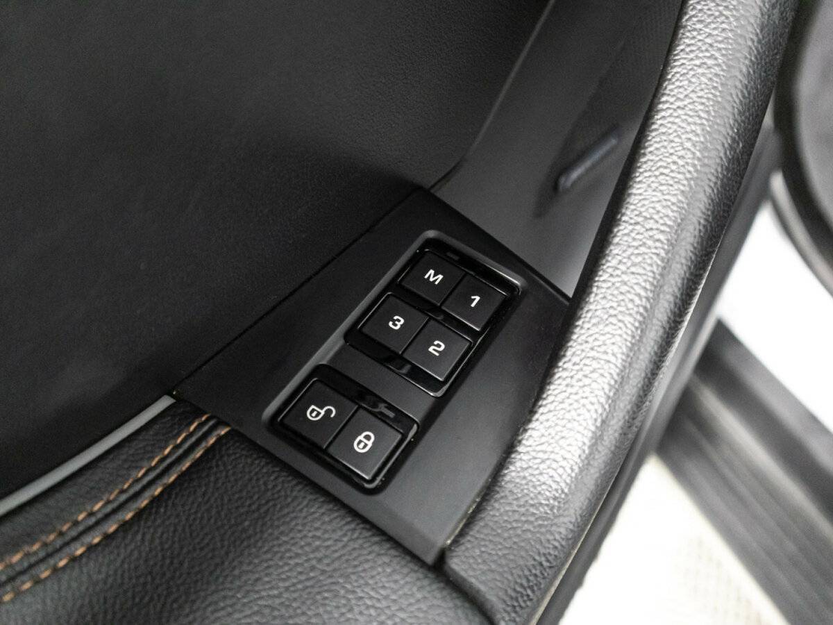 Купить Jaguar F-Pace, 2016, 159 996 км, фото №18