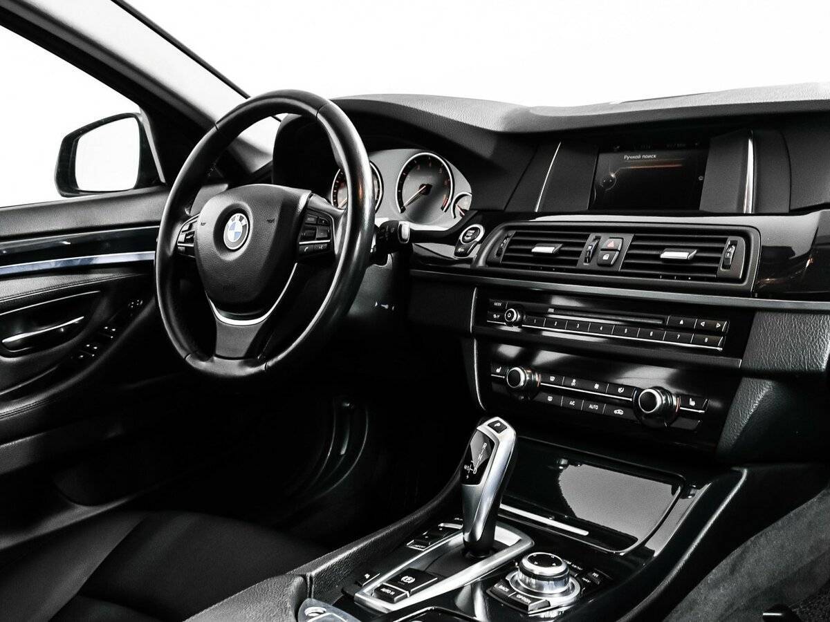 Купить BMW 5 серии 520i, 2016, 76 000 км, фото №9