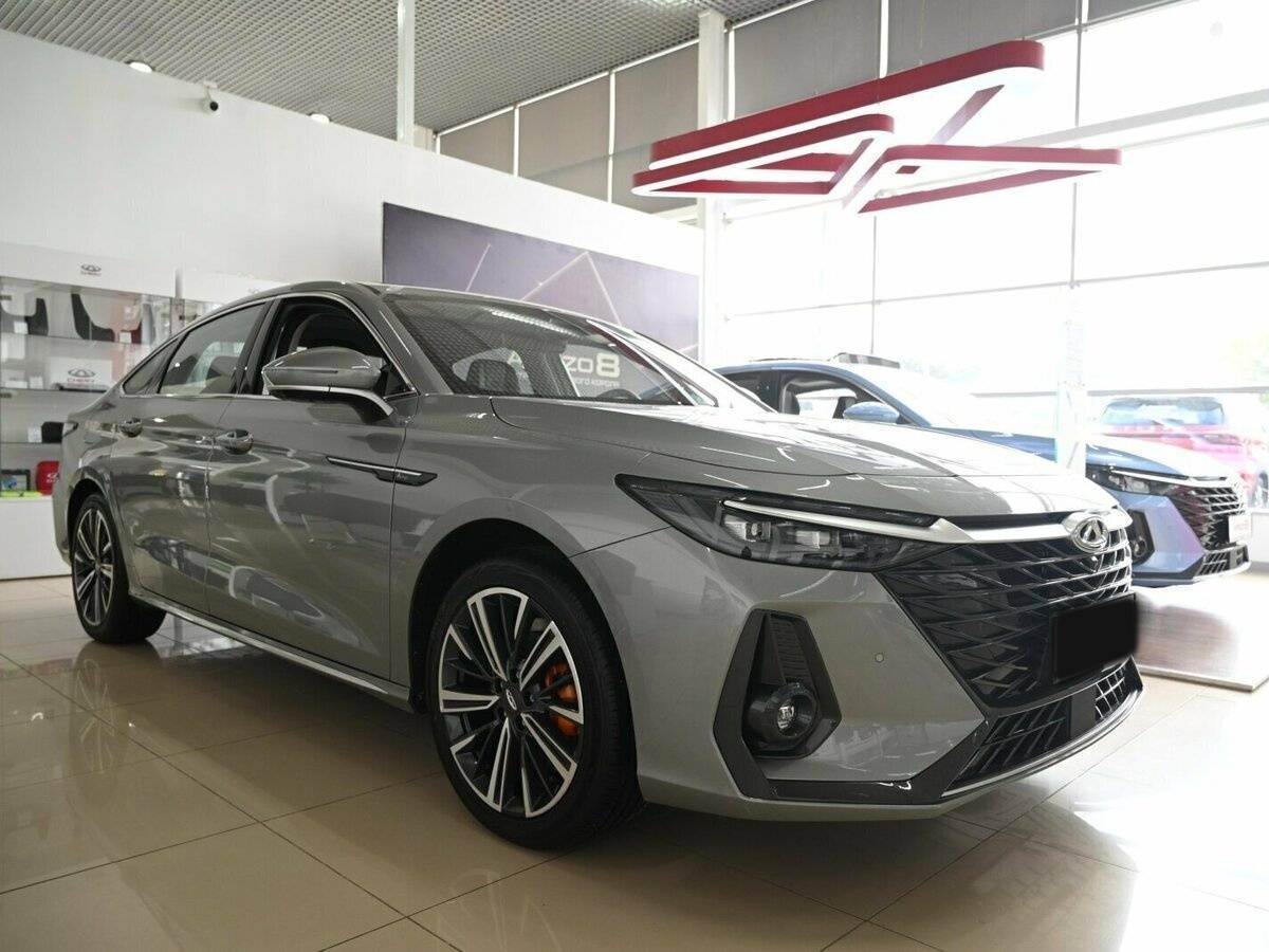 Chery Arrizo 8