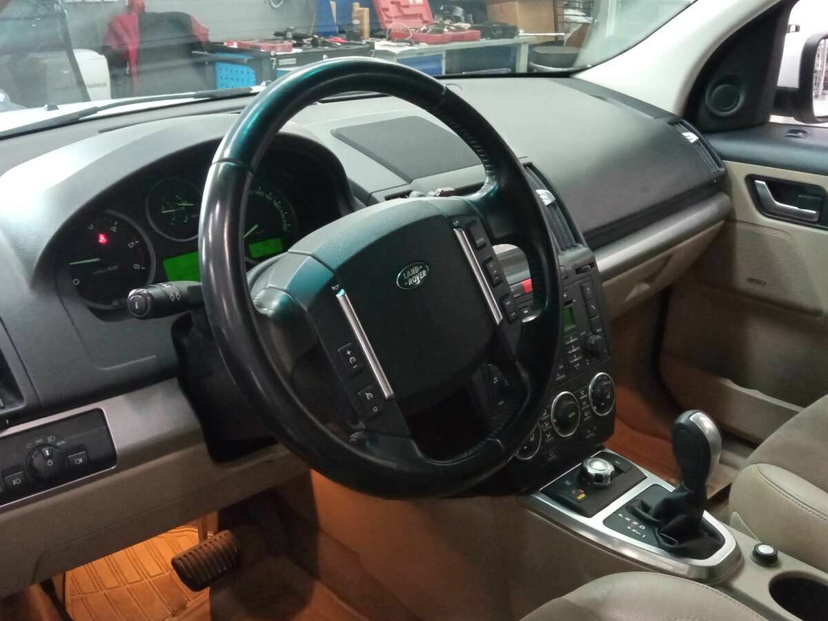 Купить Land Rover Freelander, 2011, 186 475 км, фото №5