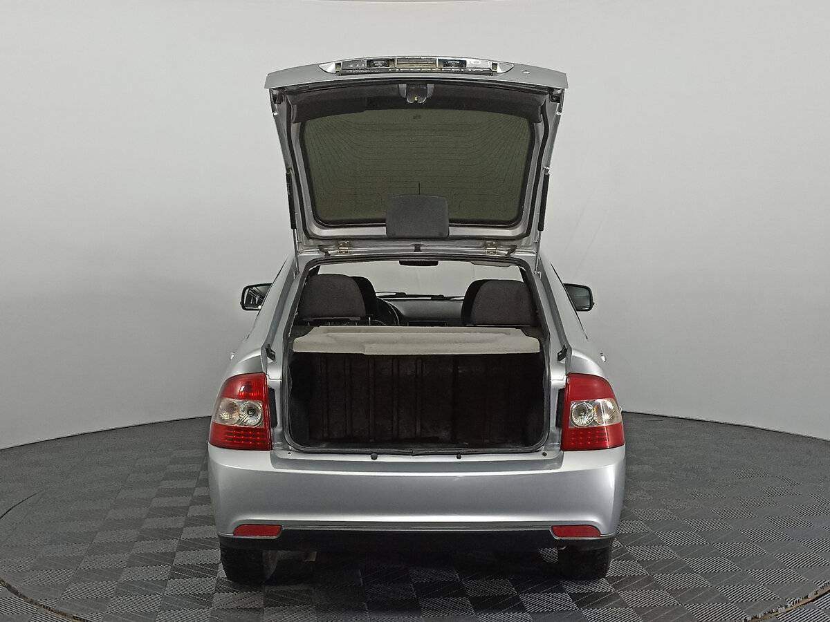 Купить Lada (ВАЗ) Priora, 2011, 194 969 км, фото №10