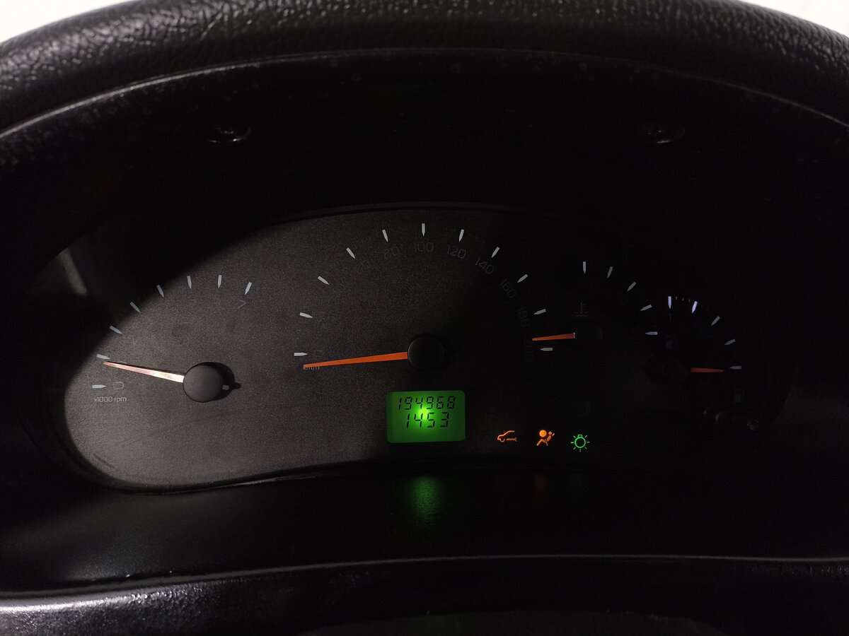 Купить Lada (ВАЗ) Priora, 2011, 194 969 км, фото №13