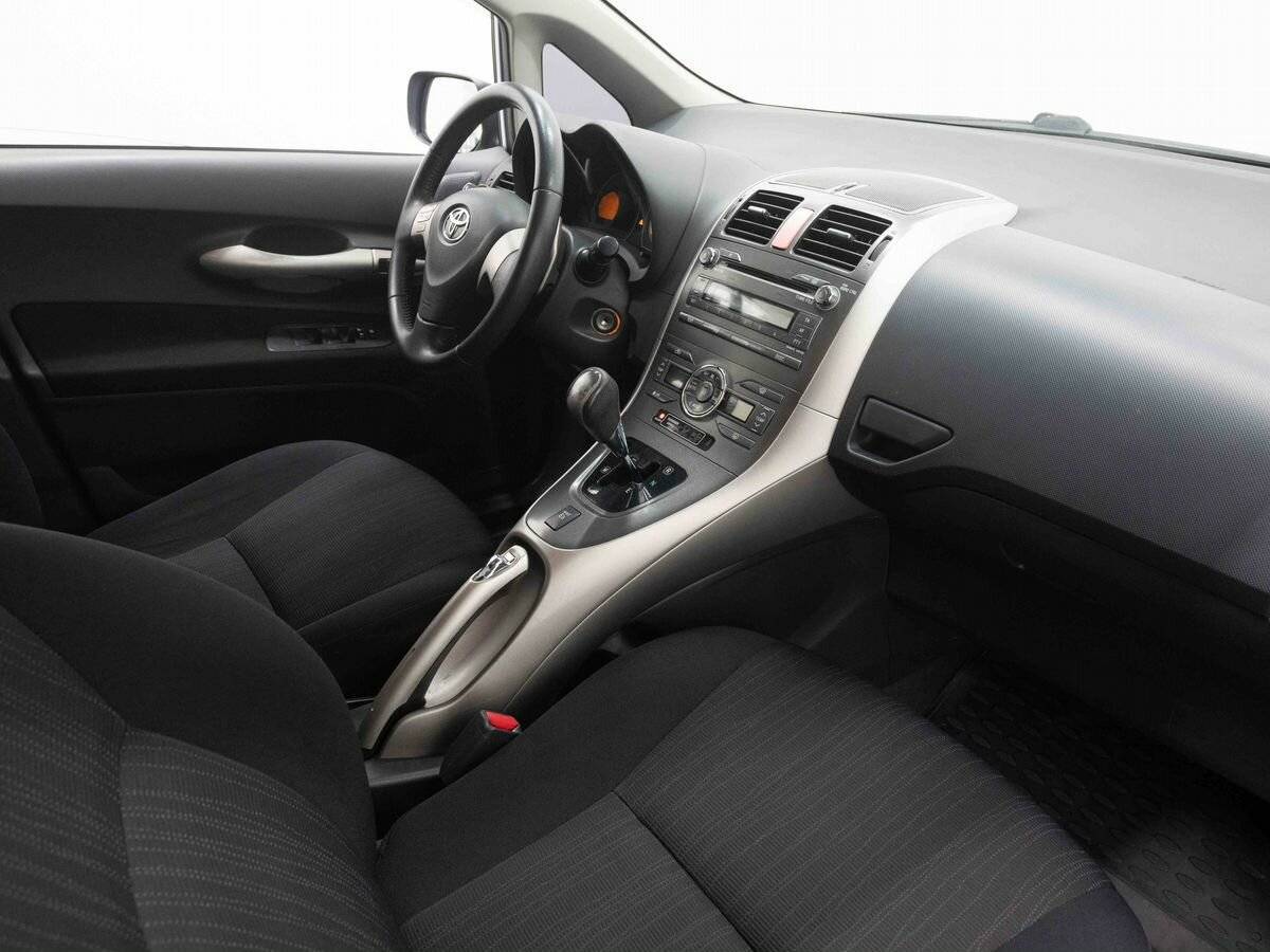 Купить Toyota Auris, 2008, 133 272 км, фото №12