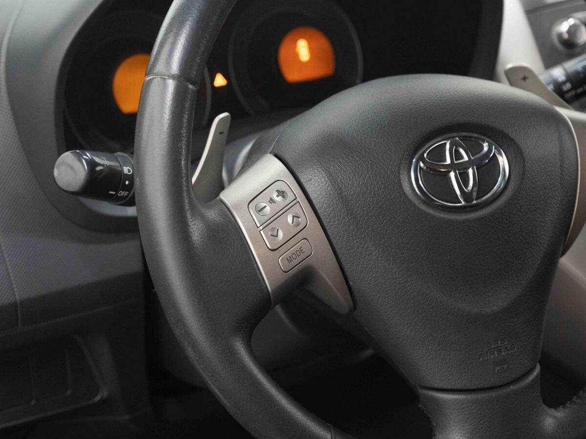 Купить Toyota Auris, 2008, 133 272 км, фото №15
