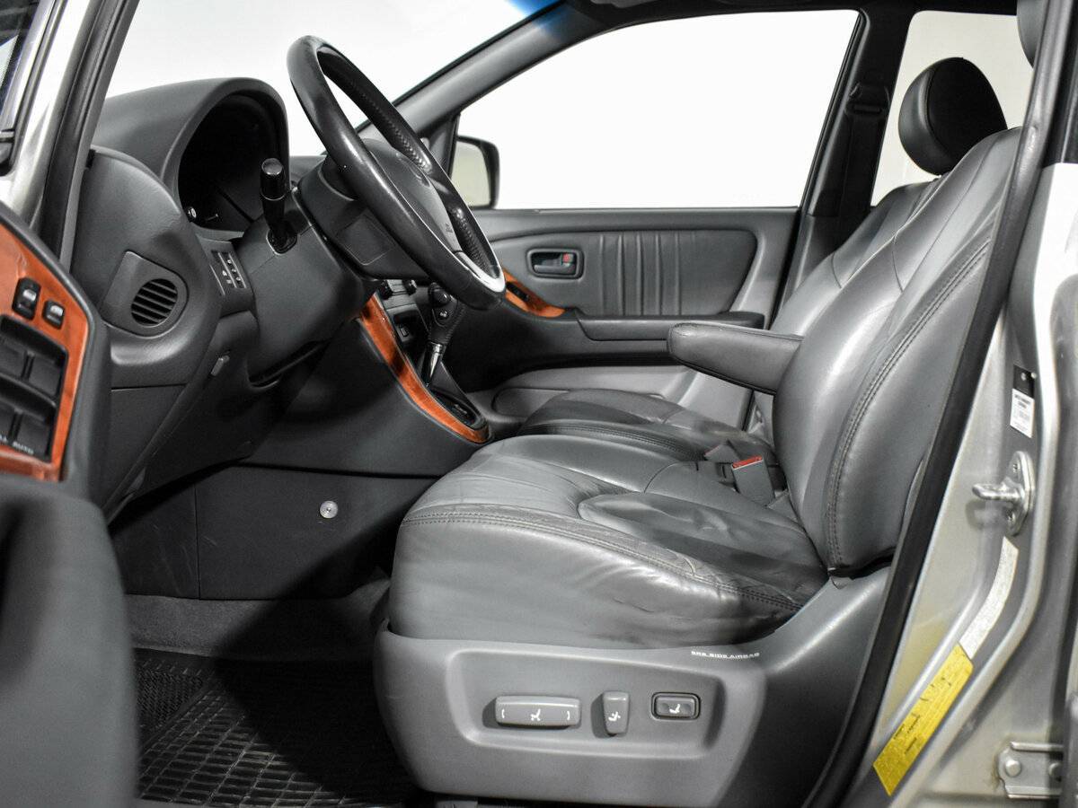 Купить Lexus RX 300, 2000, 157 400 км, фото №11