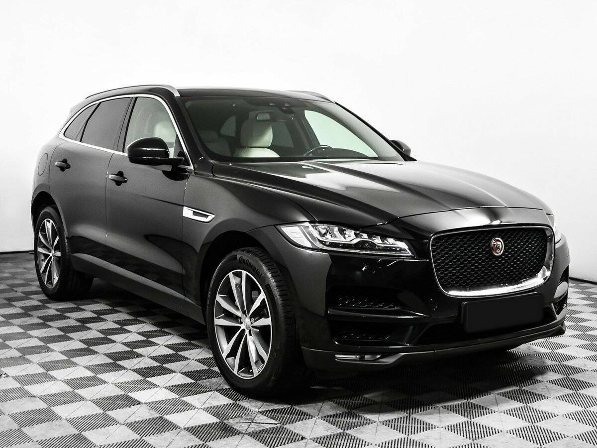 Jaguar F-Pace