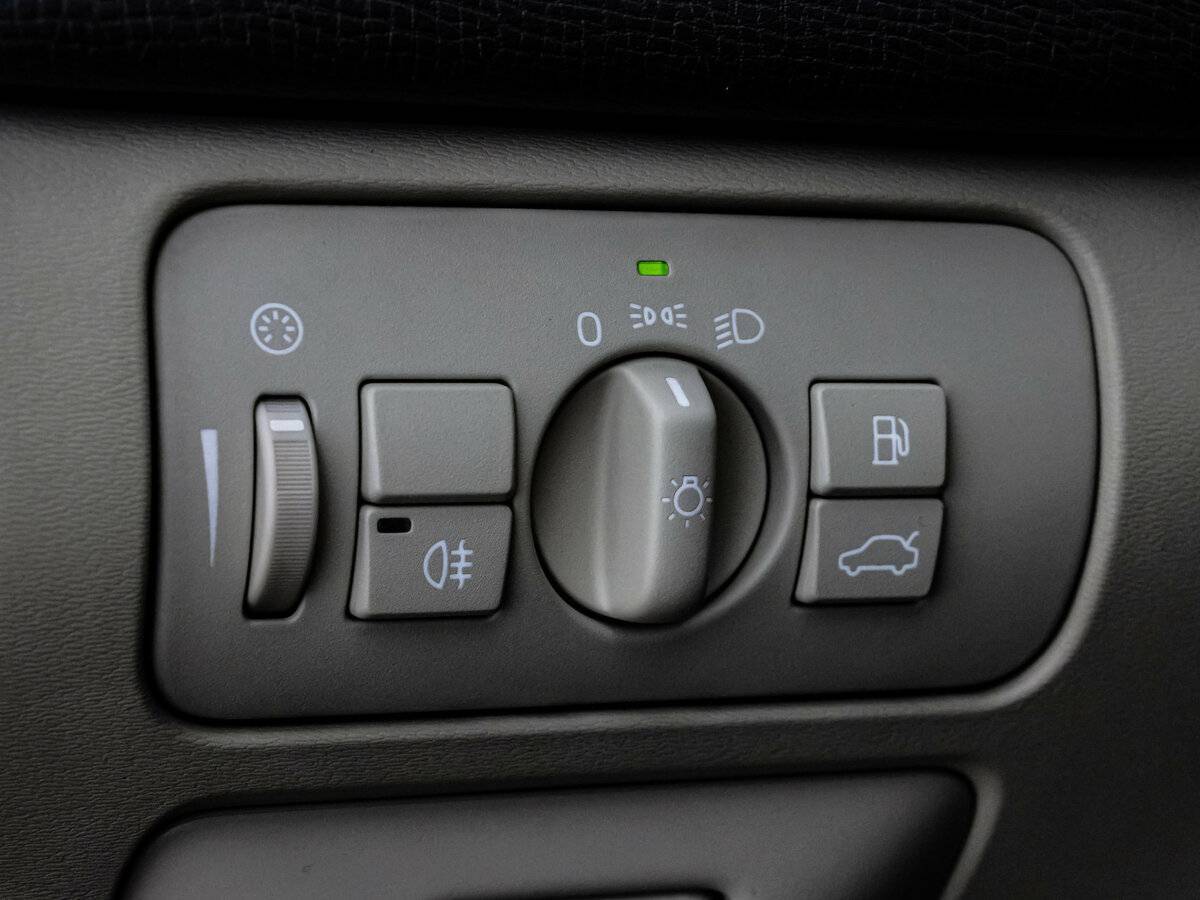 Купить Volvo XC60, 2011, 211 686 км, фото №14