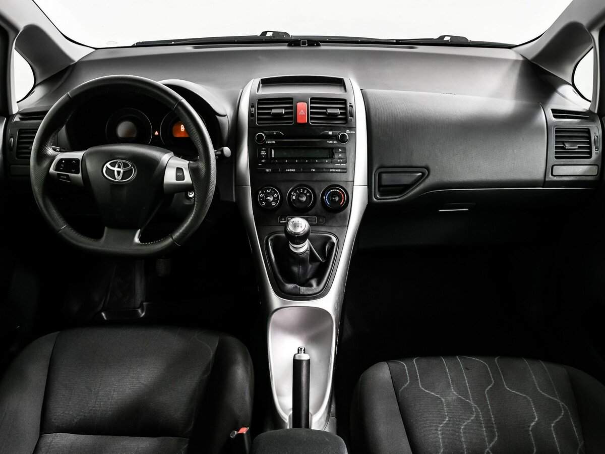 Купить Toyota Auris, 2011, 84 202 км, фото №11