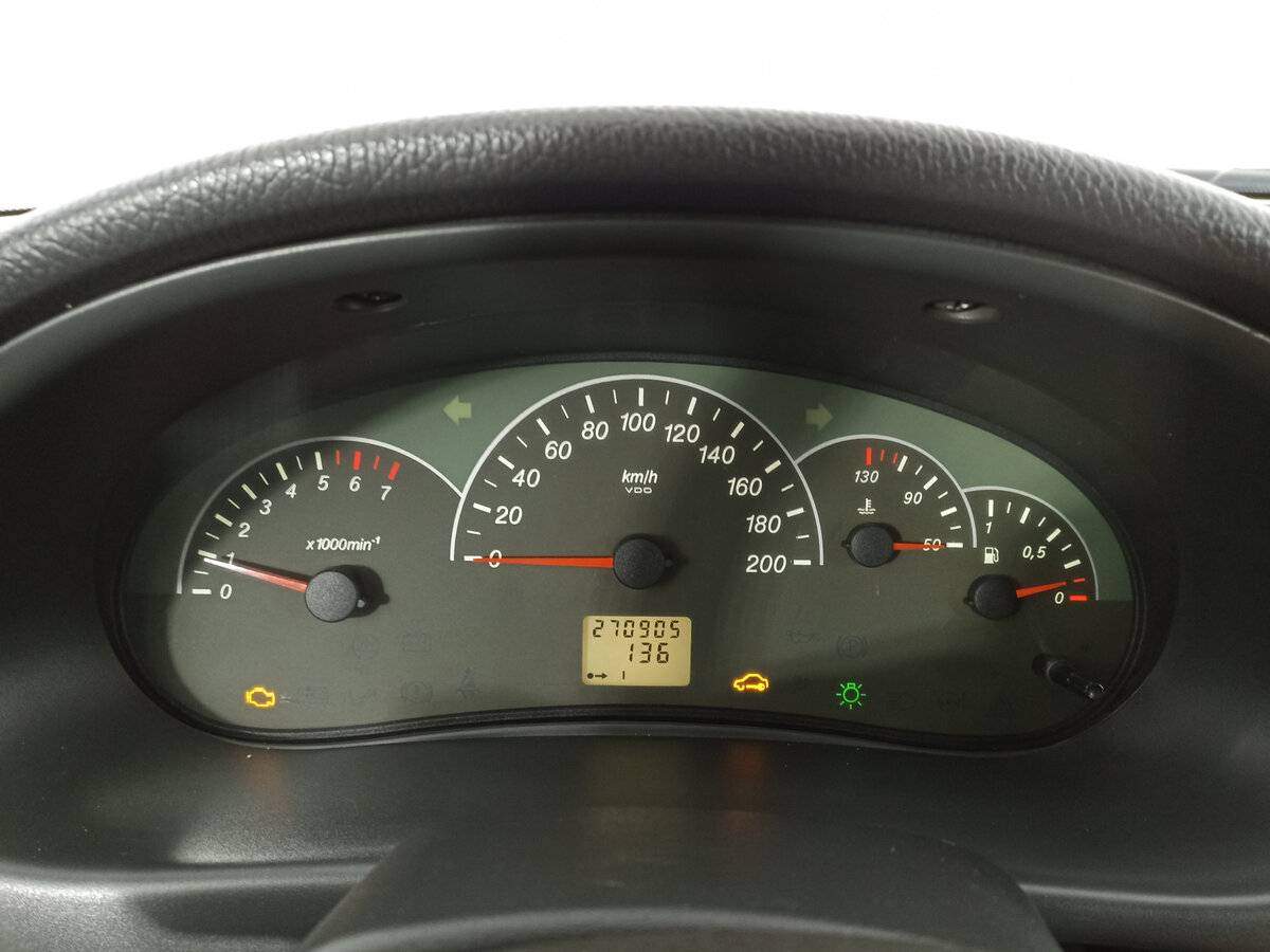 Купить Lada (ВАЗ) Priora, 2007, 270 906 км, фото №11