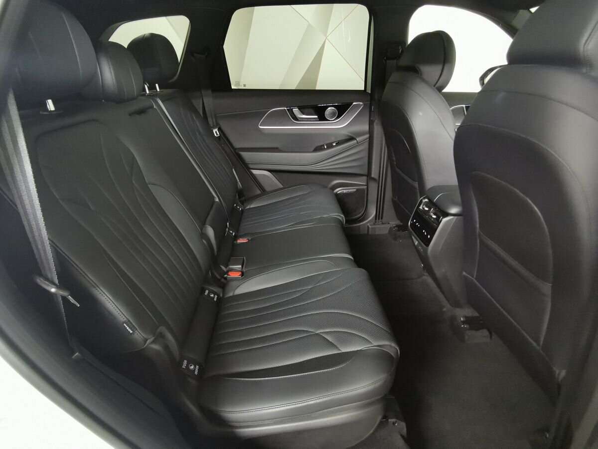 Купить Chery Tiggo 9, 2024, 3 756 км, фото №13