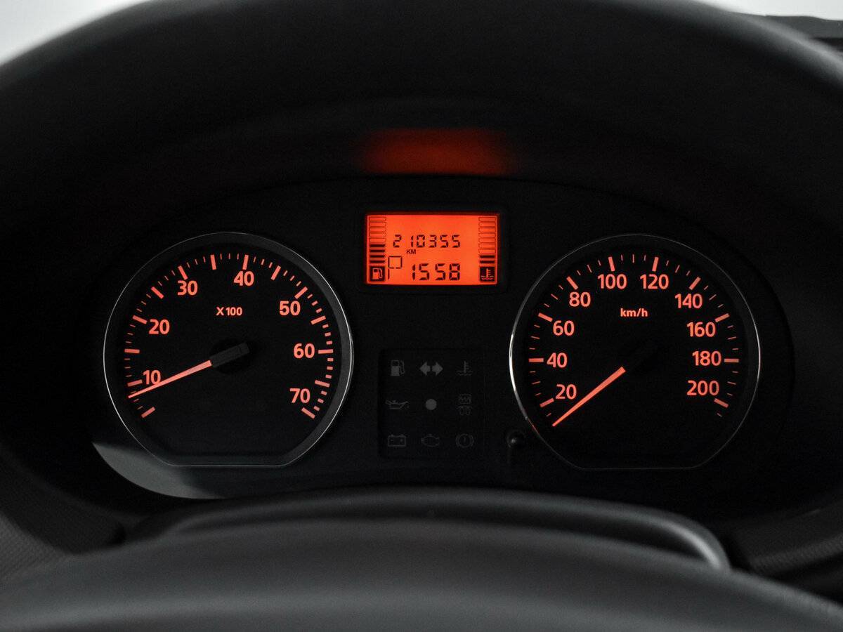 Купить Renault Logan, 2011, 200 000 км, фото №16