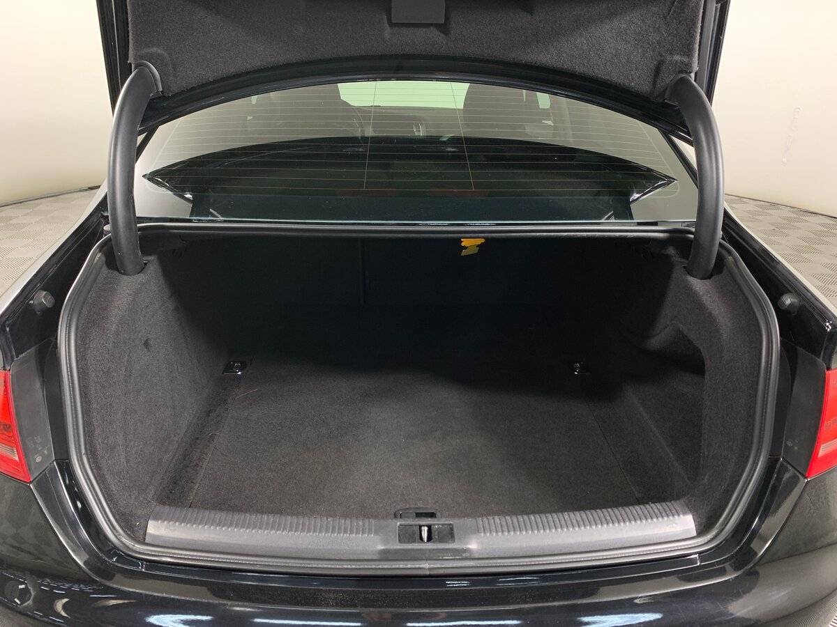 Купить Audi A4, 2010, 248 733 км, фото №19