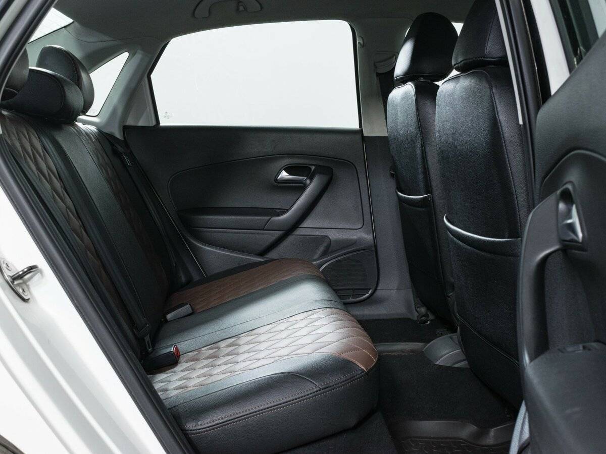 Купить Volkswagen Polo, 2011, 301 384 км, фото №10