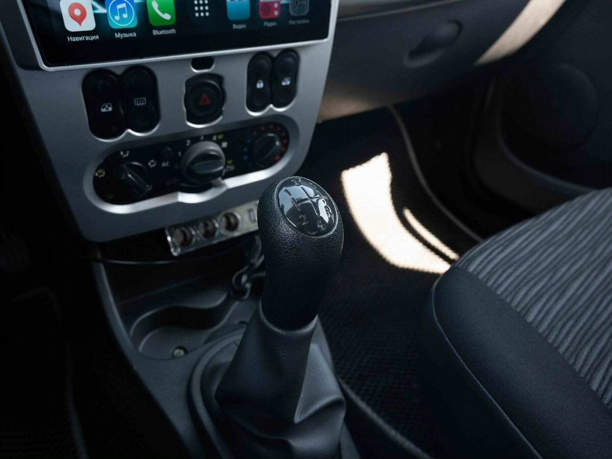 Купить Renault Logan, 2010, 278 000 км, фото №19