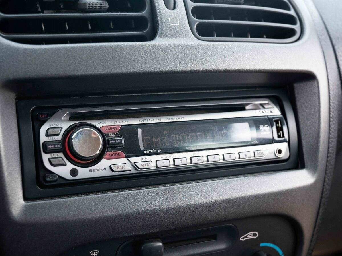 Купить Peugeot 206, 2008, 195 000 км, фото №17