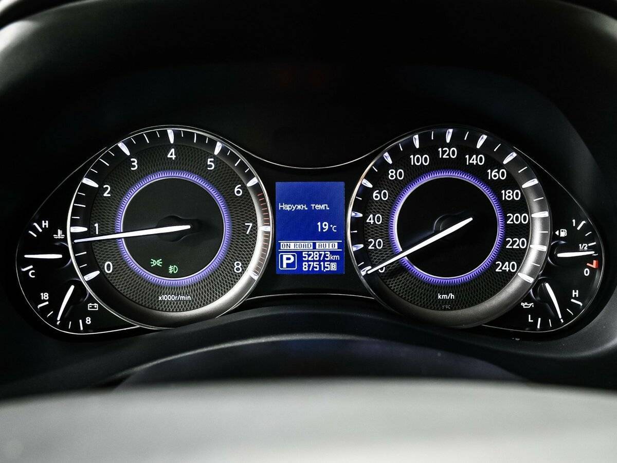 Купить Infiniti QX80, 2019, 52 872 км, фото №10