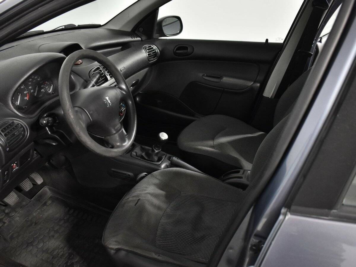 Купить Peugeot 206, 2009, 197 000 км, фото №10