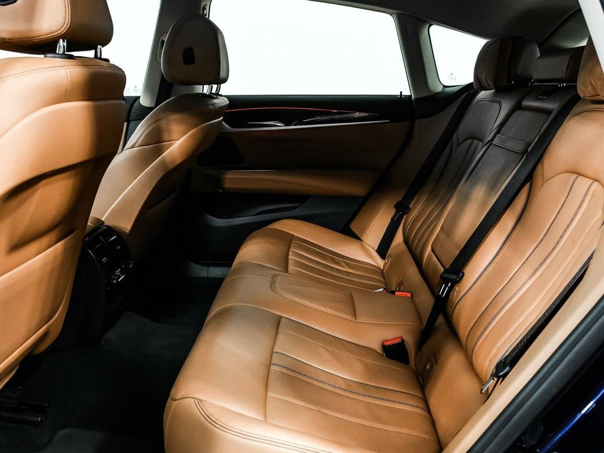 Купить BMW 6 серии Gran Turismo 640i xDrive, 2021, 119 416 км, фото №13