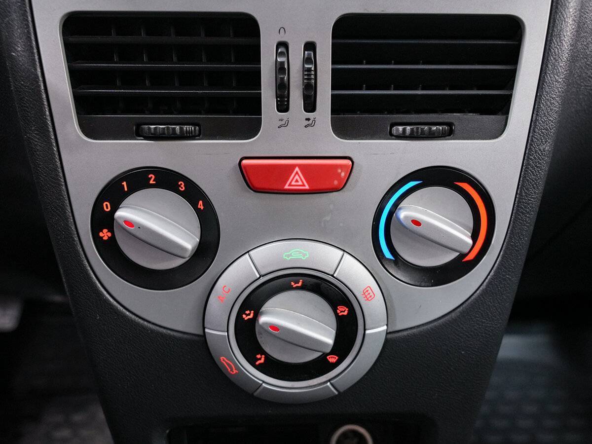 Купить Chery Very (A13), 2011, 129 500 км, фото №17