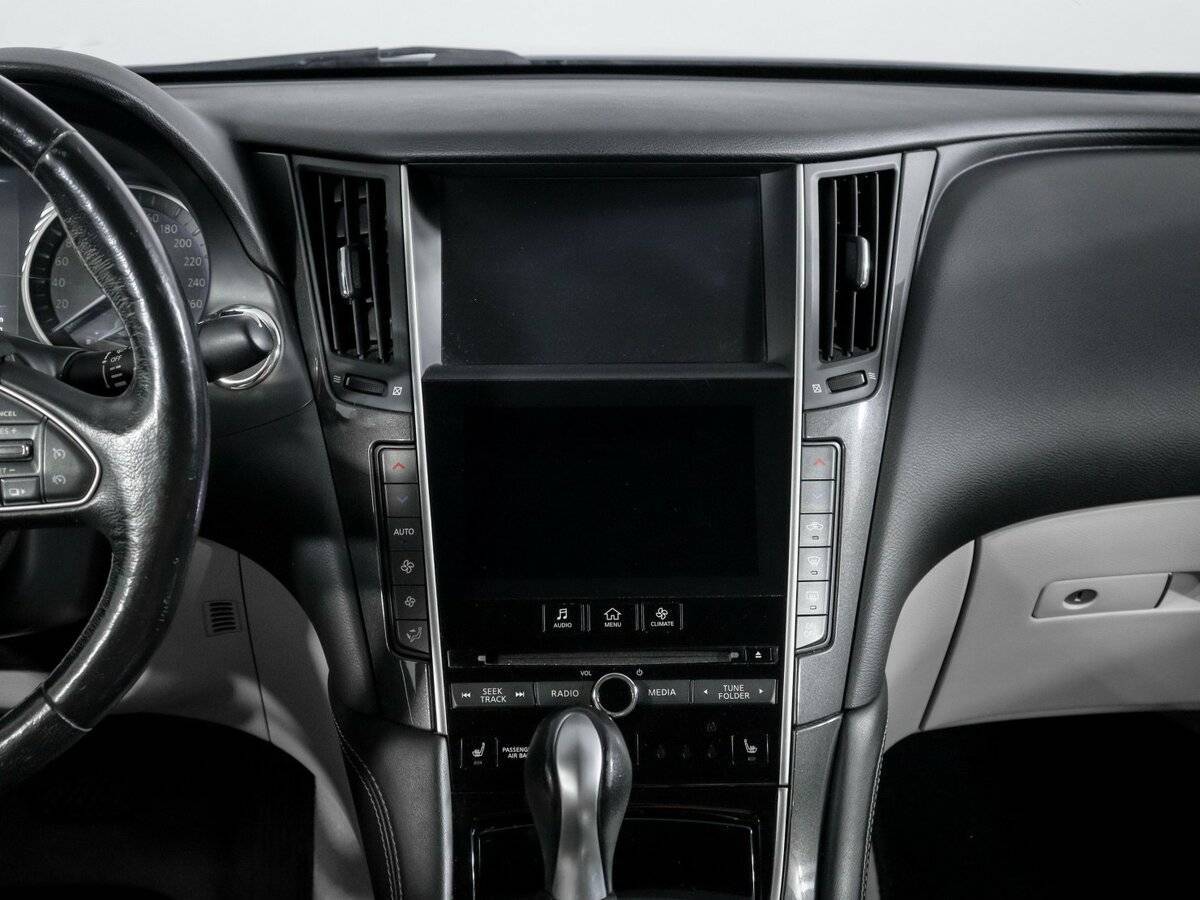 Купить Infiniti Q50, 2015, 86 484 км, фото №13