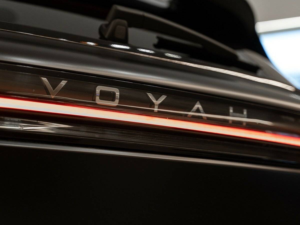 Купить Voyah Free EVR, 2023, 12 352 км, фото №12