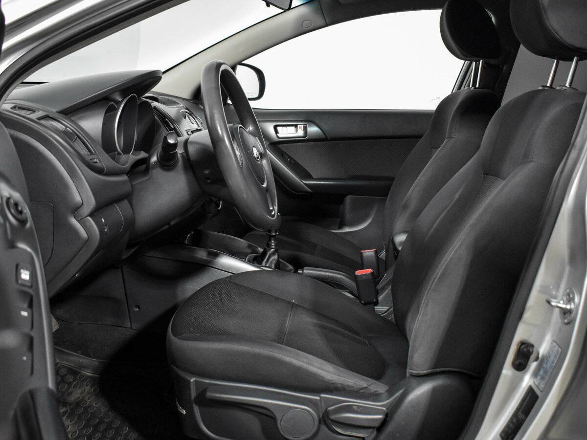 Купить Kia Cerato 6-speed, 2010, 210 103 км, фото №10