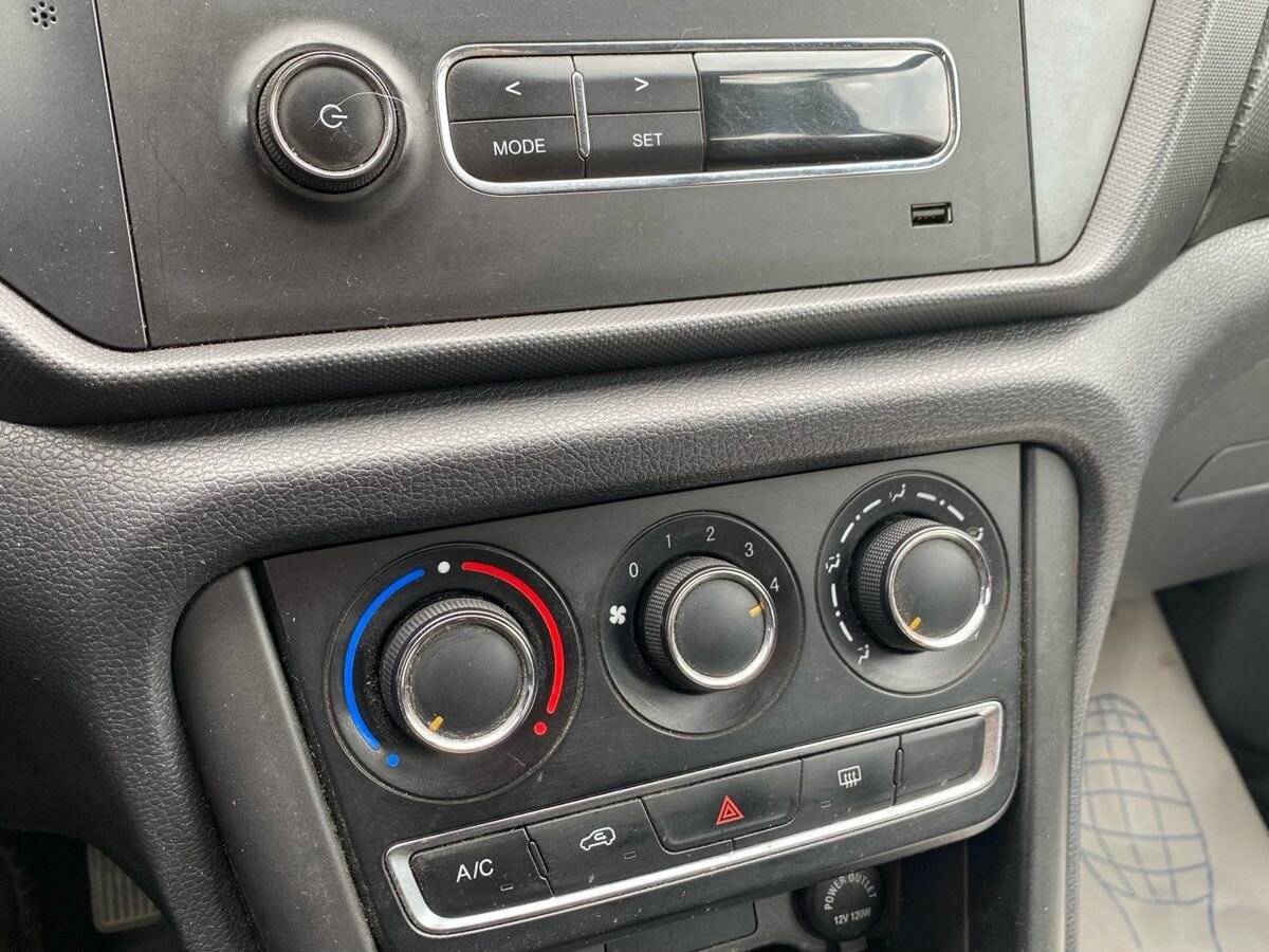 Купить Chery Tiggo 3, 2017, 148 440 км, фото №10