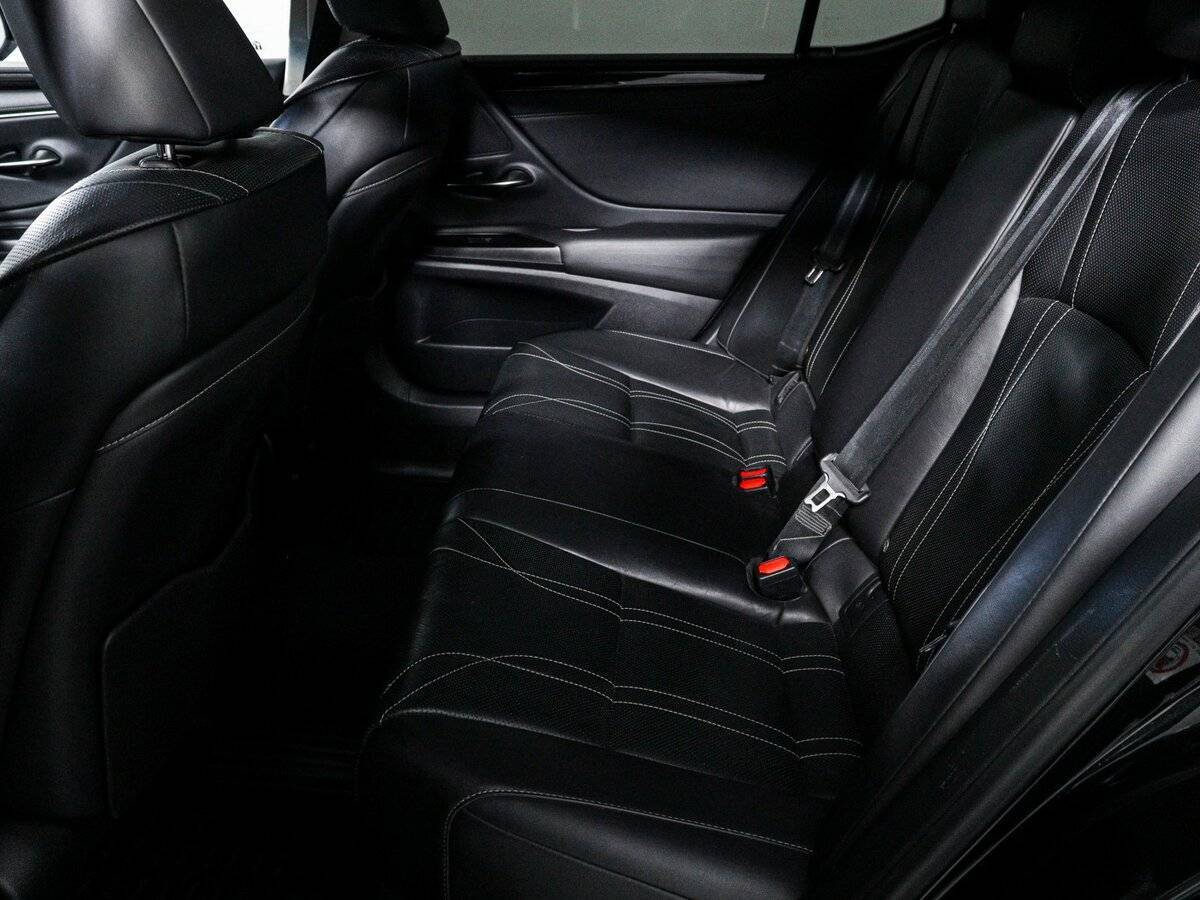 Купить Lexus ES 250, 2019, 129 379 км, фото №10