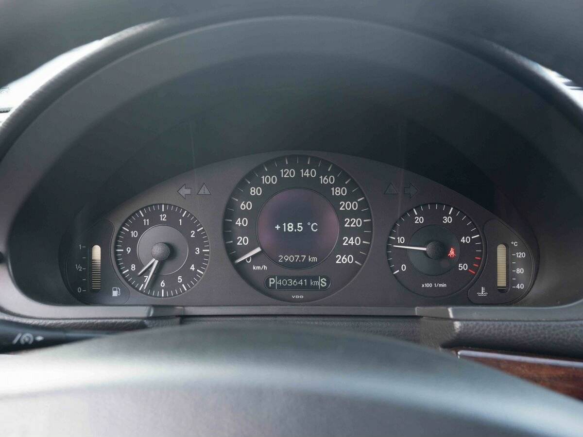 Купить Mercedes-Benz E-Класс 220, 2004, 403 639 км, фото №18