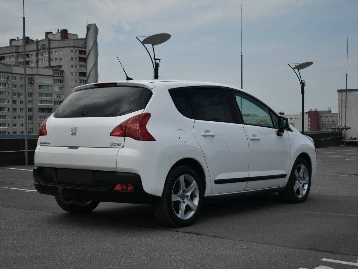 Купить Peugeot 3008, 2012, 303 341 км, фото №5