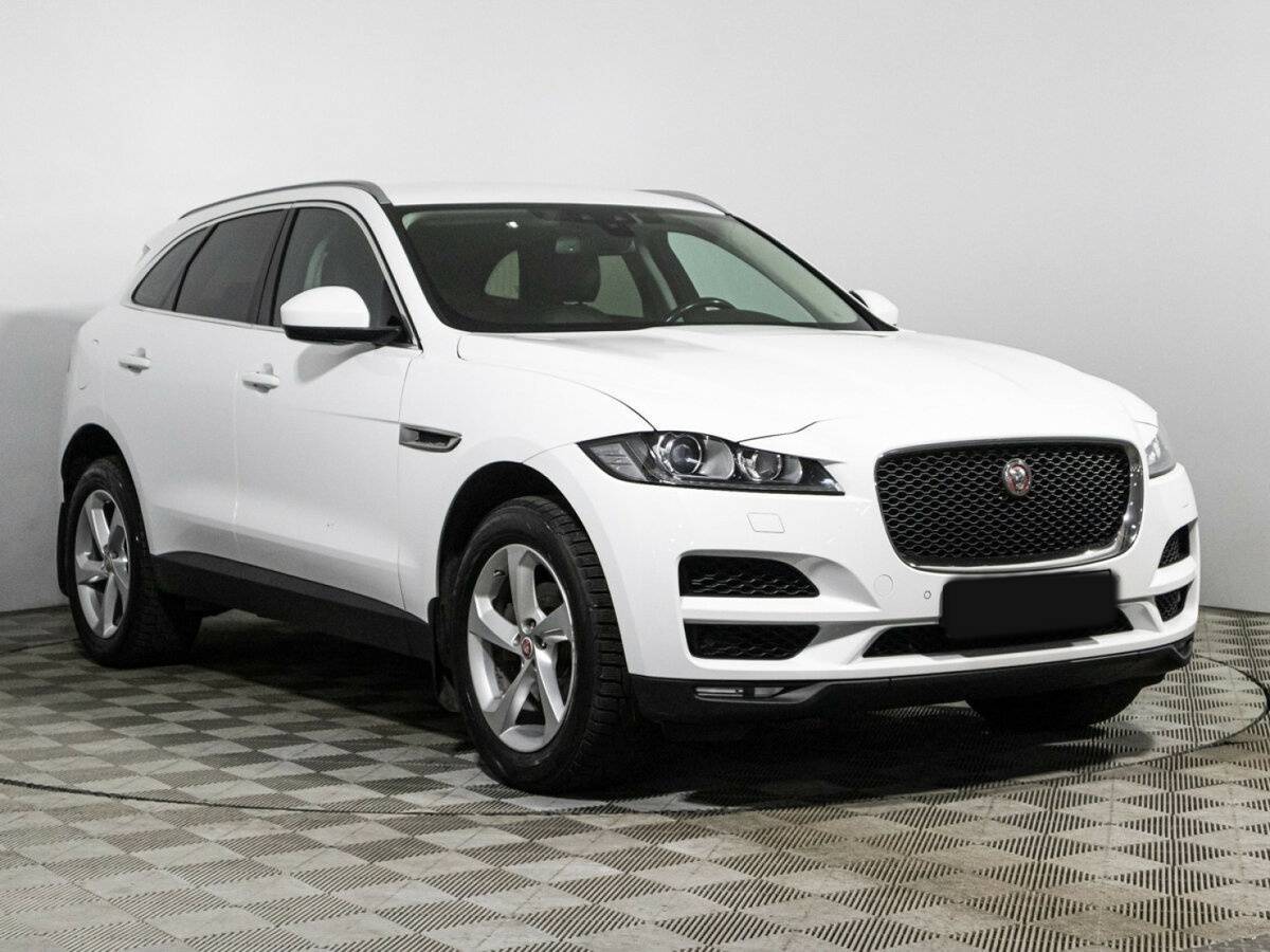 Jaguar F-Pace