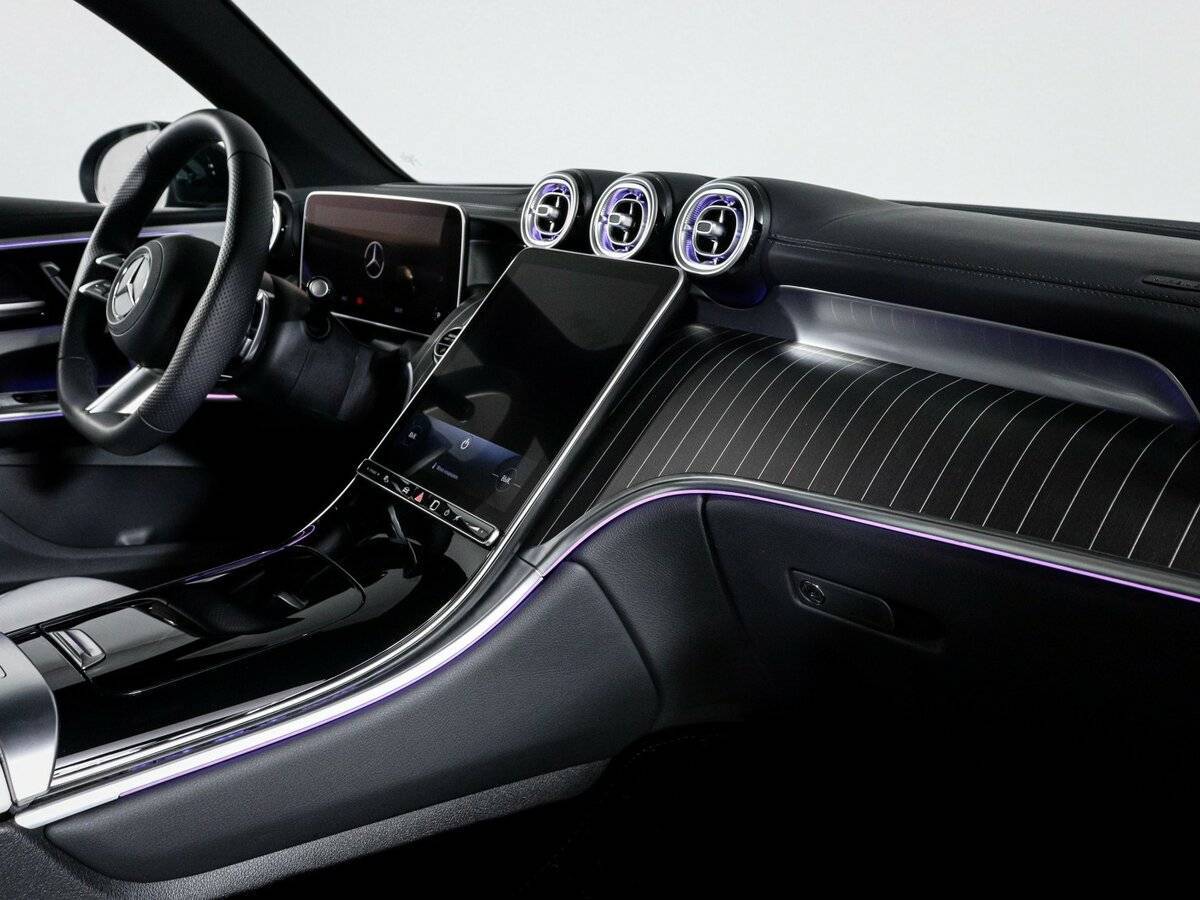 Купить Mercedes-Benz GLC Coupe 300, 2024, 5 695 км, фото №9