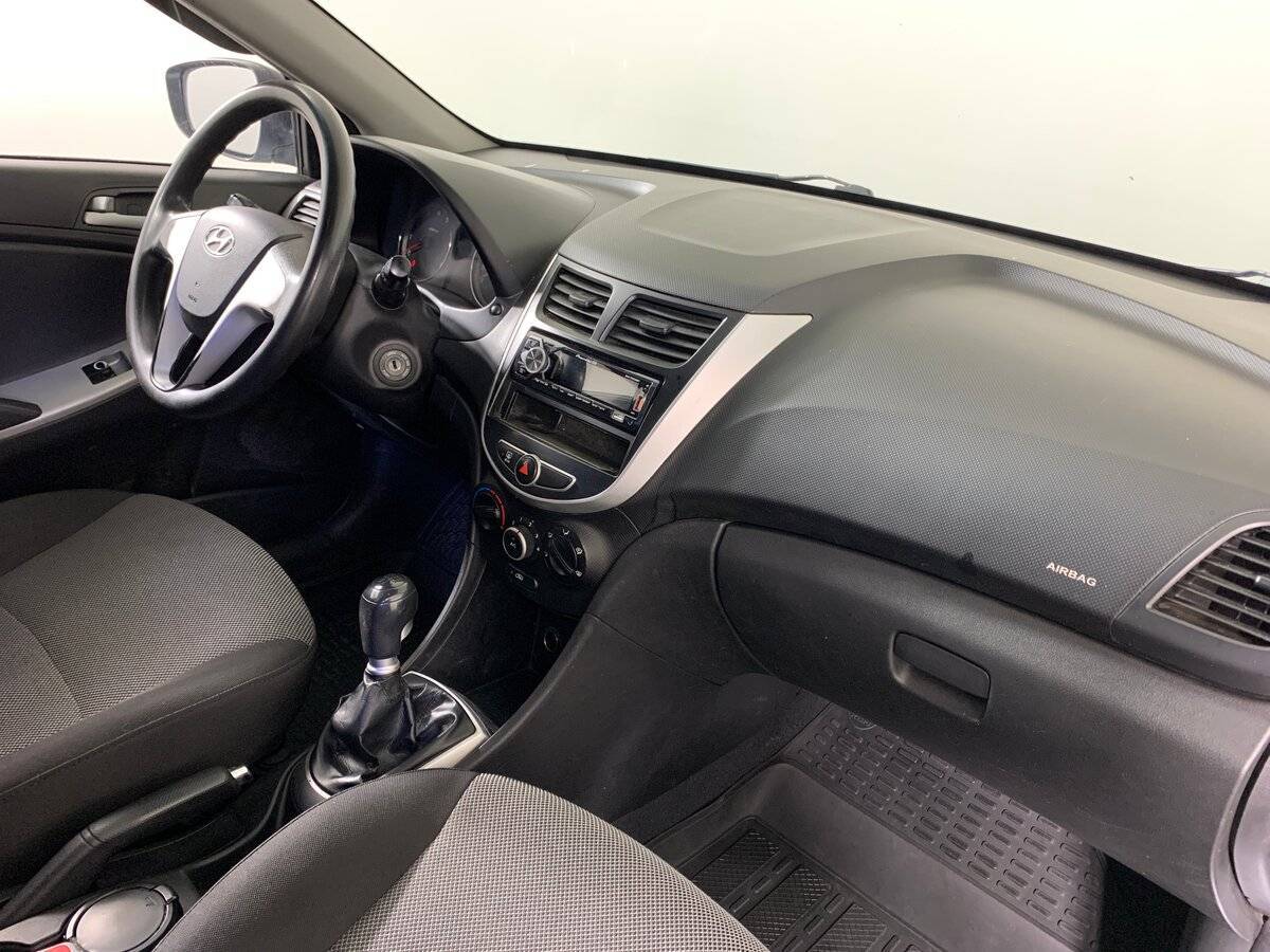 Купить Hyundai Solaris, 2011, 455 435 км, фото №13