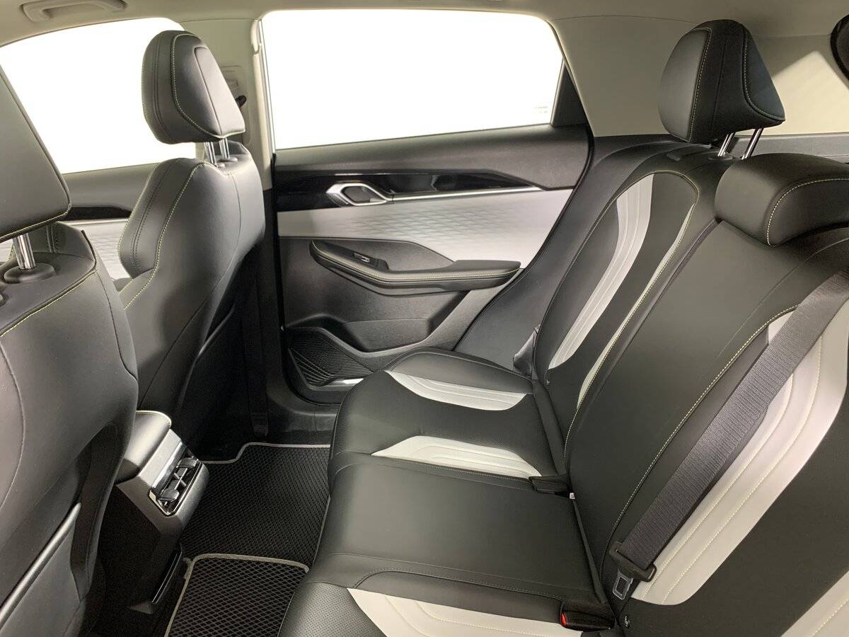 Купить Geely Binyue Cool, 2023, 28 416 км, фото №20