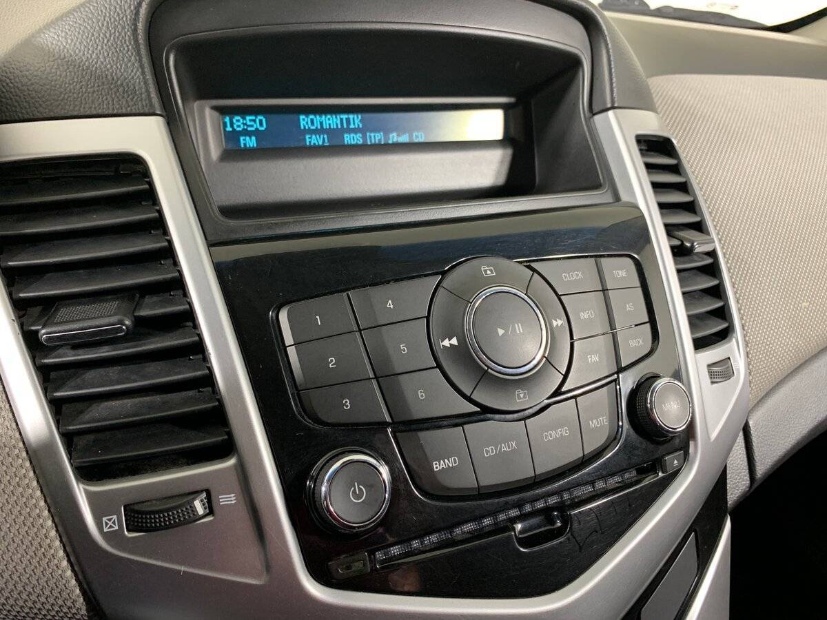 Купить Chevrolet Cruze, 2011, 162 754 км, фото №15