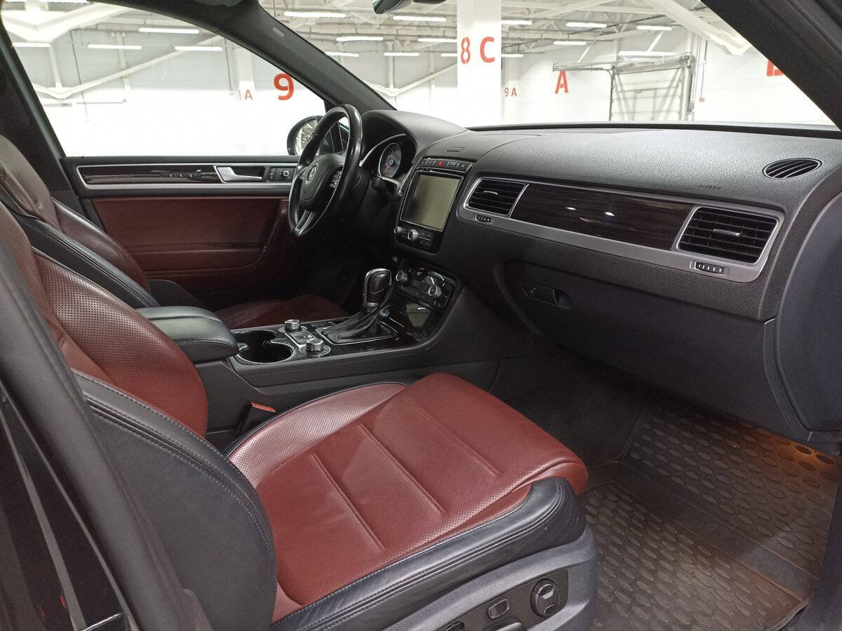 Купить Volkswagen Touareg, 2016, 141 134 км, фото №11