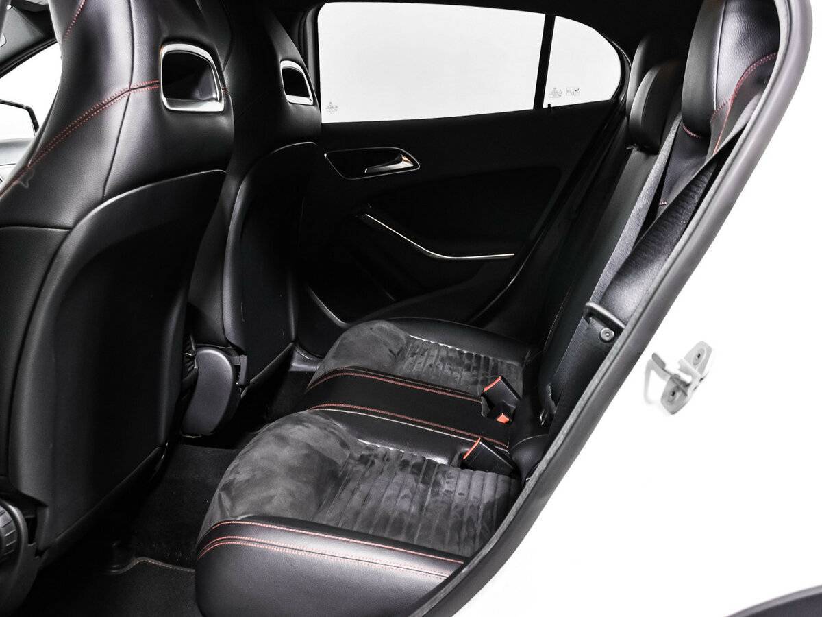 Купить Mercedes-Benz GLA 250, 2014, 118 000 км, фото №13