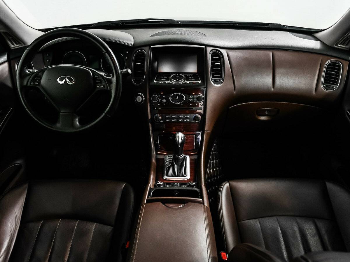Купить Infiniti QX50, 2017, 93 400 км, фото №11