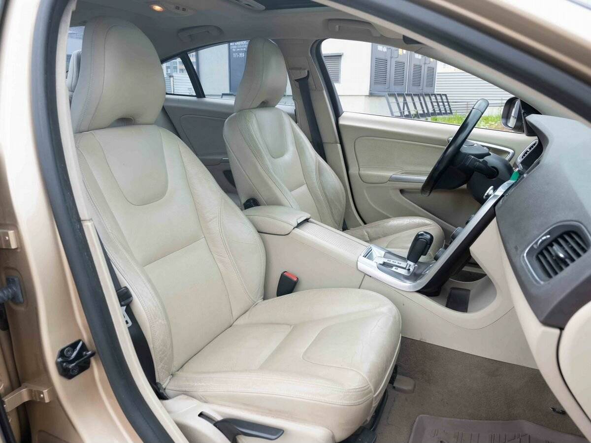 Купить Volvo S60, 2011, 215 300 км, фото №10