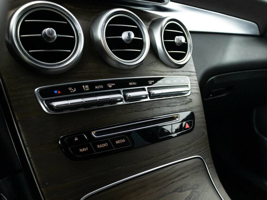 Купить Mercedes-Benz GLC 300, 2015, 137 370 км, фото №20