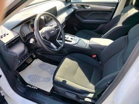 Купить Haval Jolion, 2023, 52 963 км, фото №8