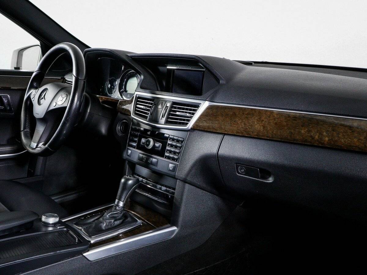 Купить Mercedes-Benz E-Класс 200 7G-Tronic, 2011, 200 700 км, фото №9