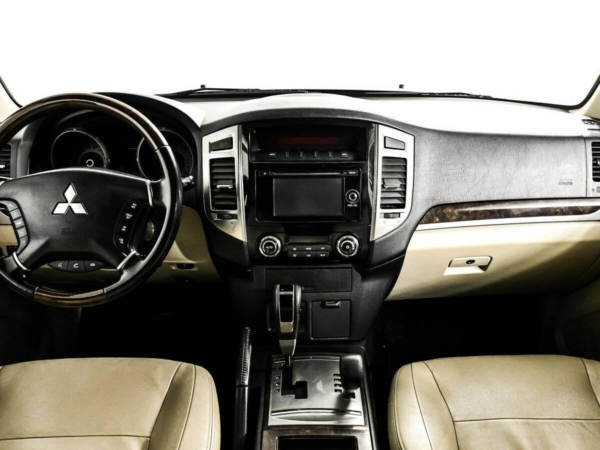 Купить Mitsubishi Pajero, 2017, 118 460 км, фото №11