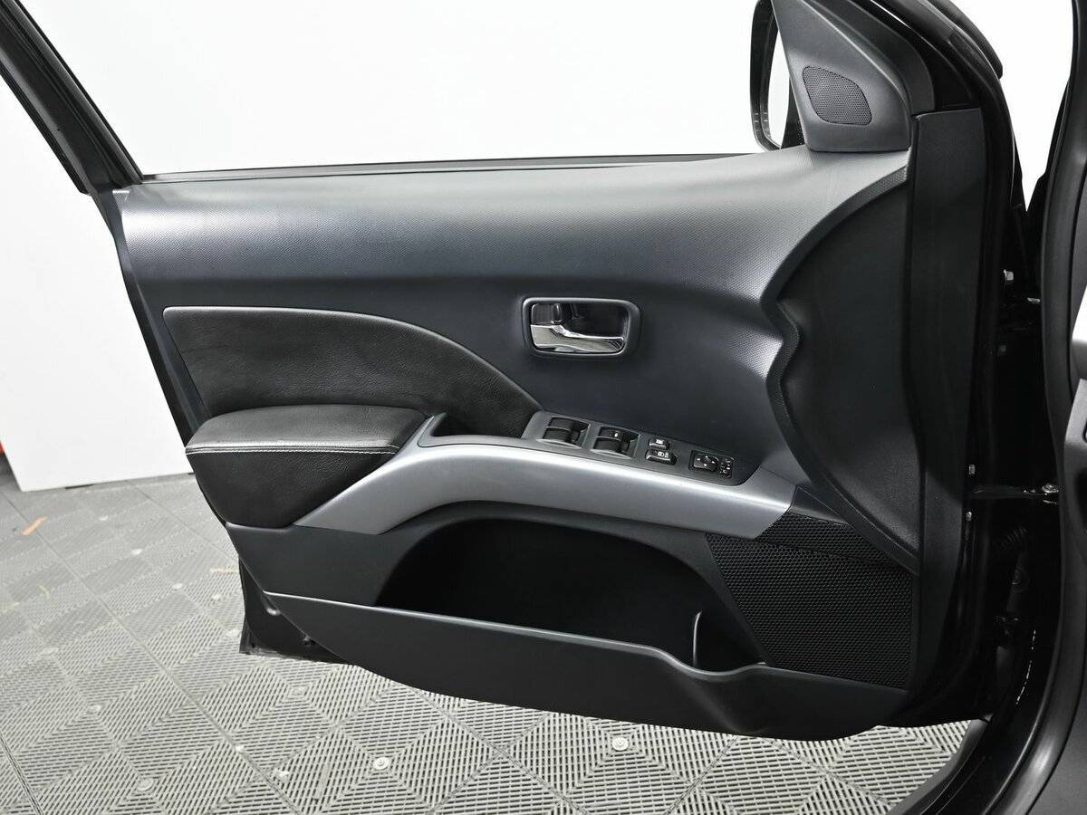 Купить Mitsubishi Outlander, 2008, 174 000 км, фото №7